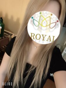 ROYAL (ロイヤル) えれん