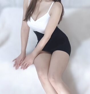 THE ESTHE FUKUOKA 松坂心美