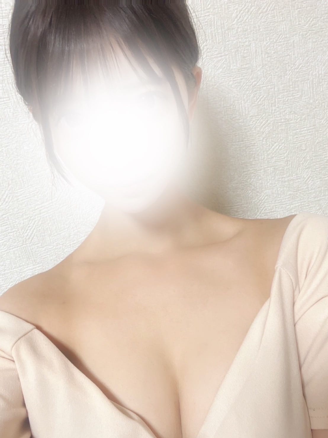 Velina (ヴェリナ) かほ