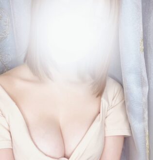 Velina (ヴェリナ) あや