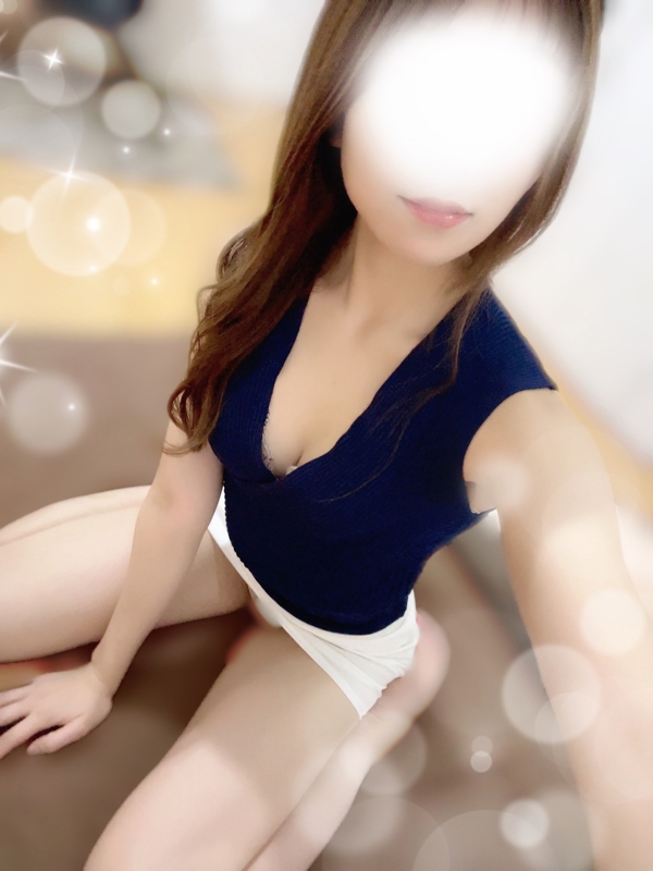 shiny (シャイニー) 優香