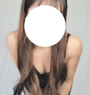 AROMA Louis (アロマルイ) 平井紗夏