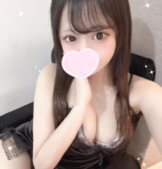 C-CLOVE (シークラブ) すず