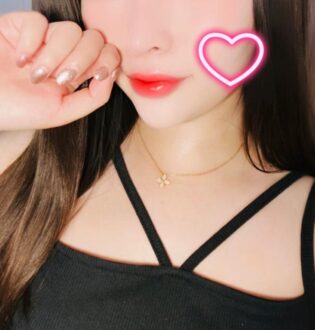 C-CLOVE (シークラブ) えな