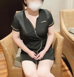 MANDIRA (マンディラ) Momo
