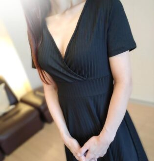 人妻メンズエステ妻色 吉川