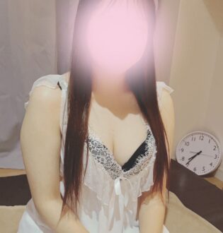 夢叶 あずさ