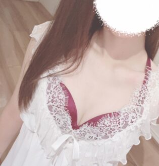 夢叶 あやか
