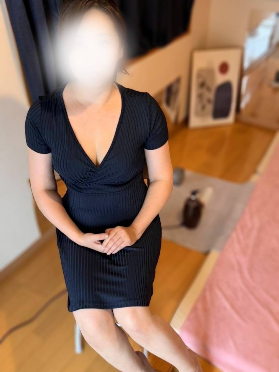 人妻メンズエステ妻色 倉田