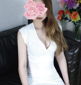花音 かりな