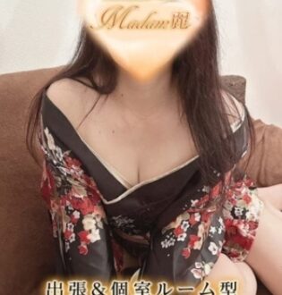 マダム麗 水瀬