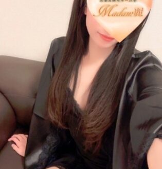 MrsSalon (ミセスサロン) 濱崎