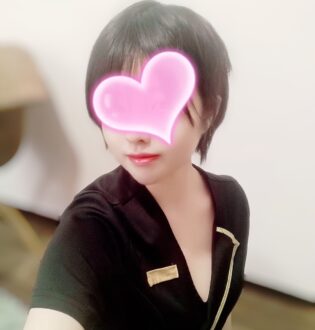 凛桜 (リオ) うい