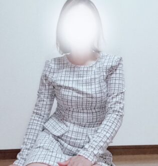 人妻メンズエステ艶女 前田