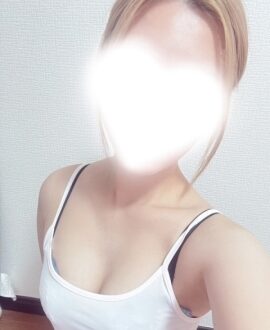 Sea (シー) サクラ