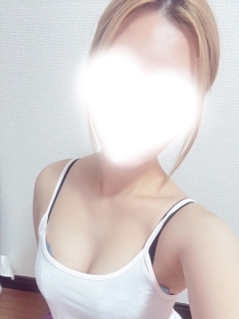 Sea (シー) サクラ