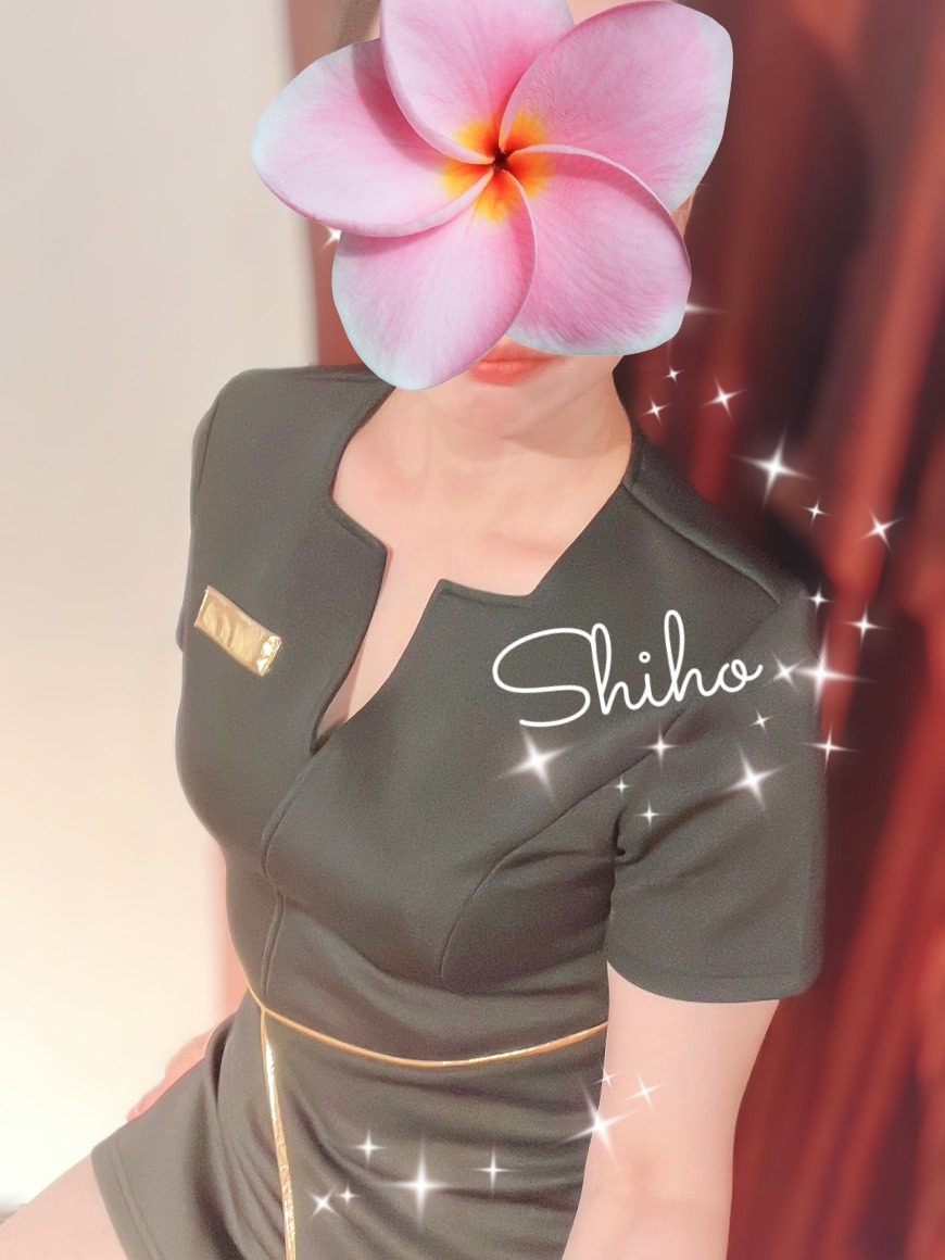 Velvet (ベルヴェット) 志保