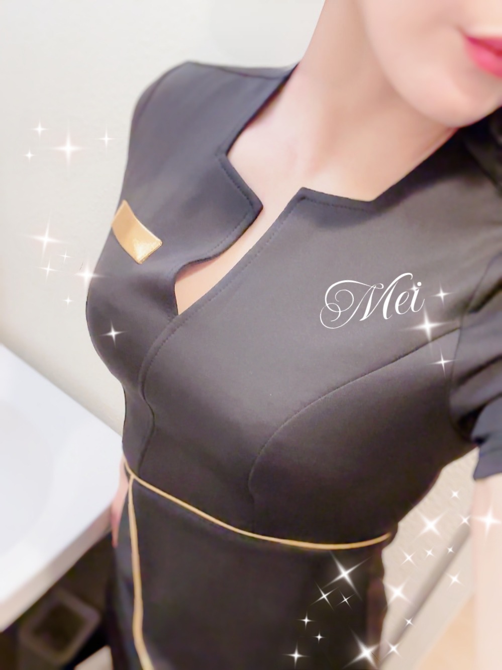 Velvet (ベルヴェット) 芽依